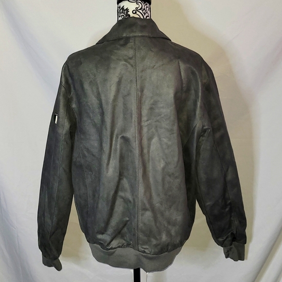 Men's Jacket - Picture 4 of 5